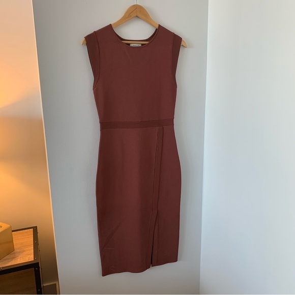 Aritzia Babaton Business Dress In Cider Gold Rust Color Size M Rare Find! - Picture 9 of 14